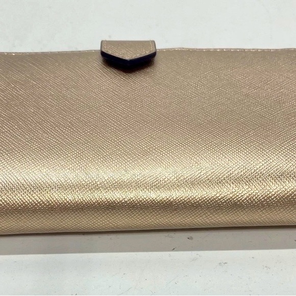 Kate Spade New York Gold Wristlet Wallet – NWOT - Picture 5 of 6